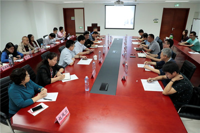 中海油能源發(fā)展股份工程技術(shù)分公司代表團(tuán)來(lái)石大開展技術(shù)交流合作